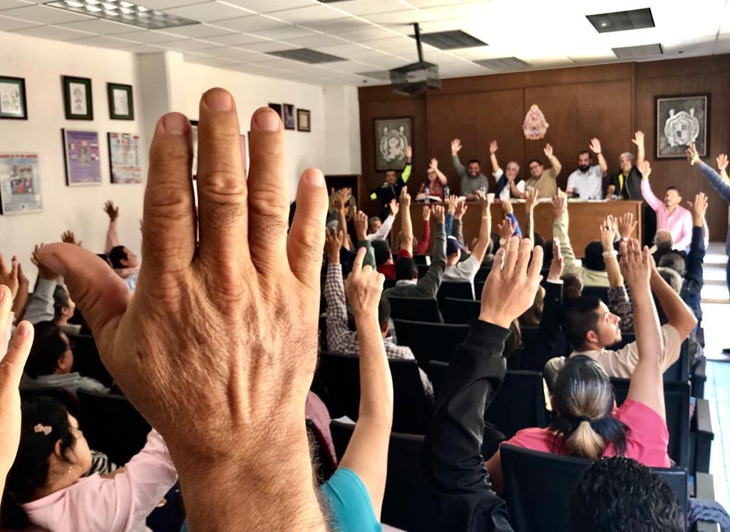 Habría cedido SUEUM para firmar reforma a jubilaciones y pensiones