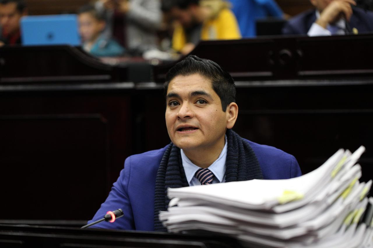 Nuevos impuestos y deuda no resuelven la situación económica de Michoacán: Arturo Hernández Vázquez