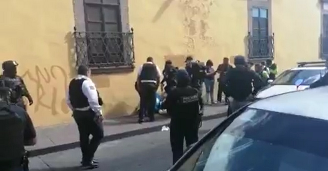 #Video. Roban 120 mil pesos a mujer en el centro de Morelia