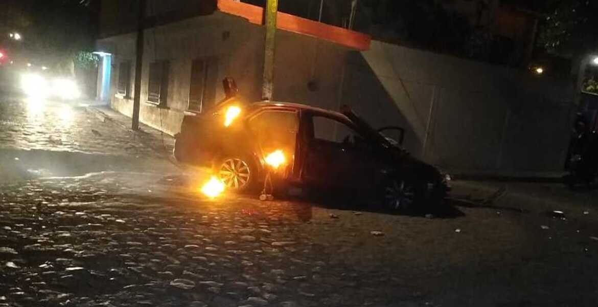 Mujer atropella a varios niños en desfile navideño