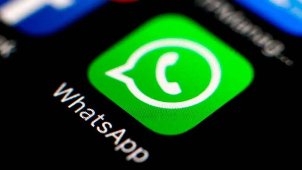 Usuarios reportan caída de WhatsApp