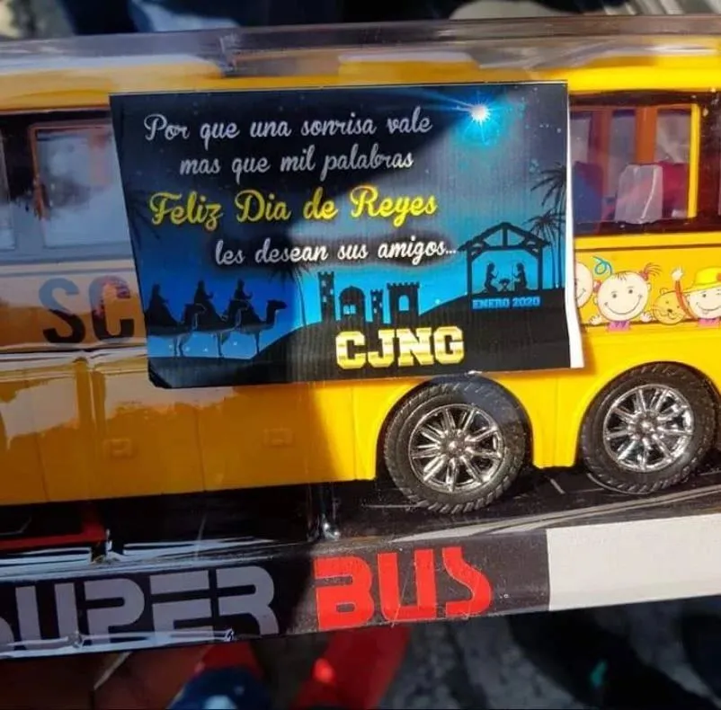 Narco Reyes Magos; CJNG regala juguetes a niños