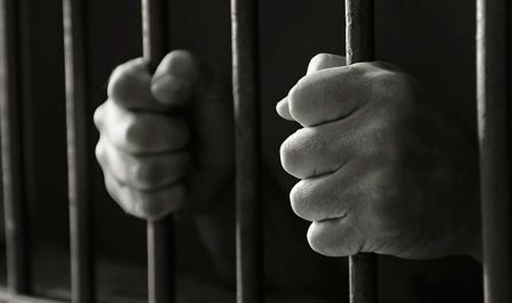 Sentencian con más de 30 años de prisión a responsable de violación