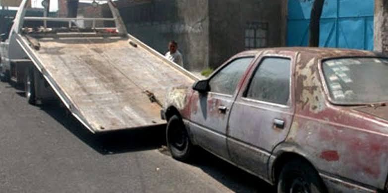 Alrededor de la 40 autos chatarra han sido retirados en Morelia