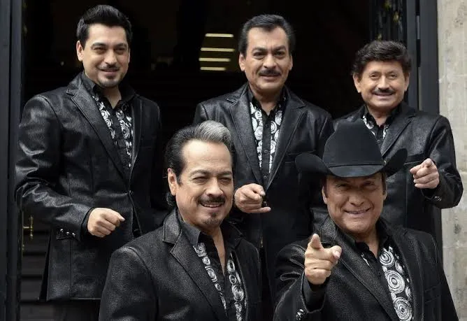 Los Tigres del Norte presentes en el Super Bowl