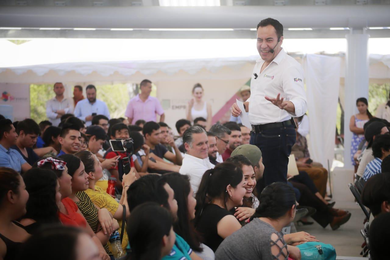 Jóvenes emprendedores, la apuesta para el desarrollo de Michoacán: Carlos Herrera