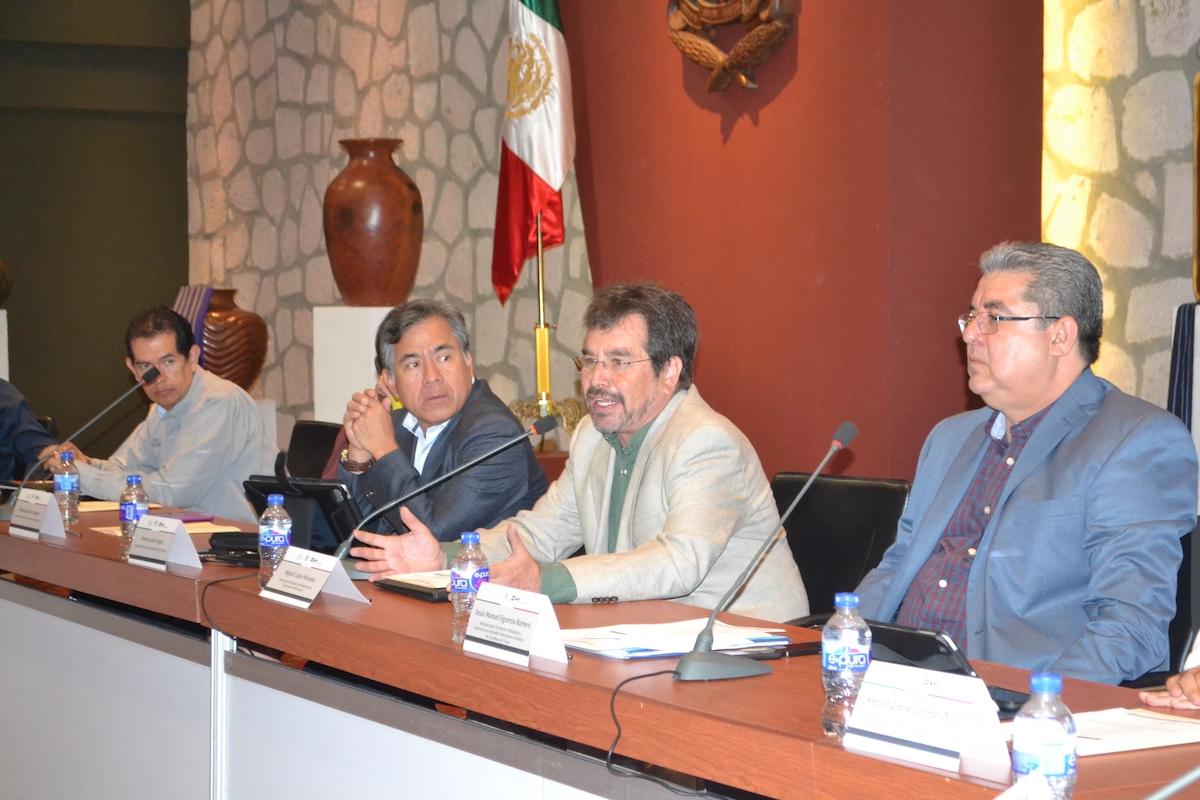 Proceso embargo exsecretario finanzas Salvador Jara Miguel López Miranda