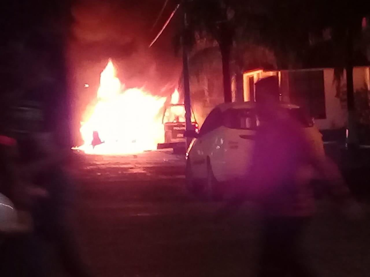 Habitantes de Buenavista agreden a policías municipales