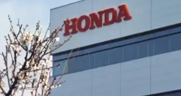 Detiene Honda operación su planta en Celaya por Covid-19