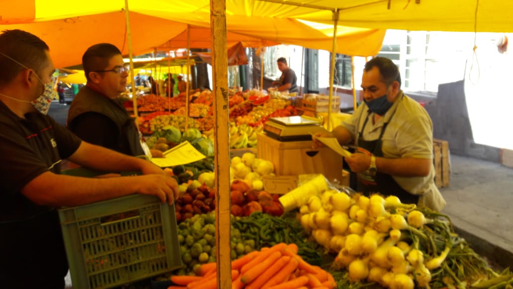 Gobierno de Morelia instruye medidas preventivas en mercados y tianguis