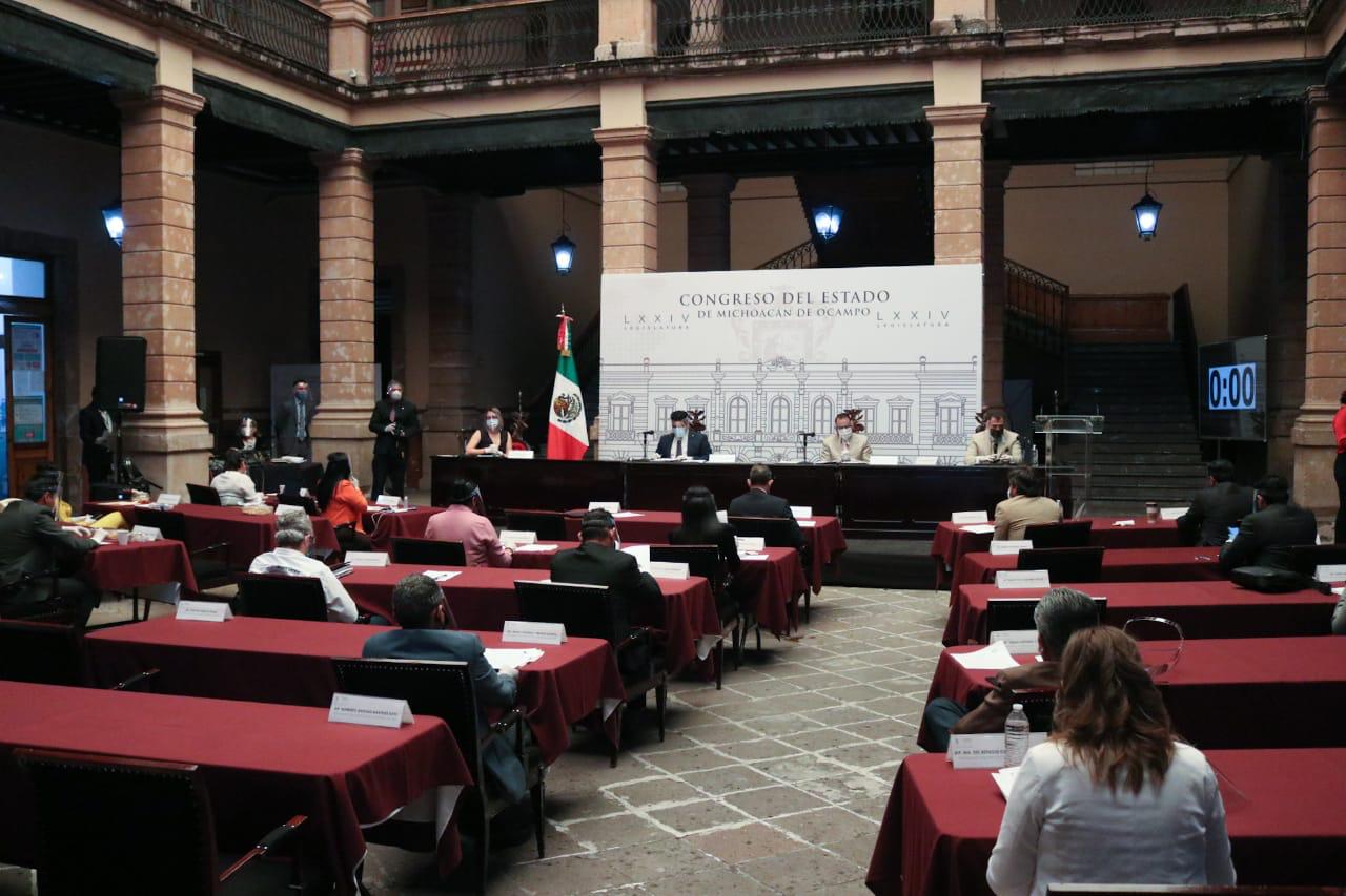 Tras álgido debate diputados aprueban sesiones virtuales para Congreso de Michoacán