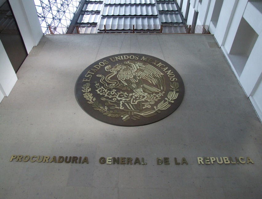 Denuncian protección de la FGR a García Luna