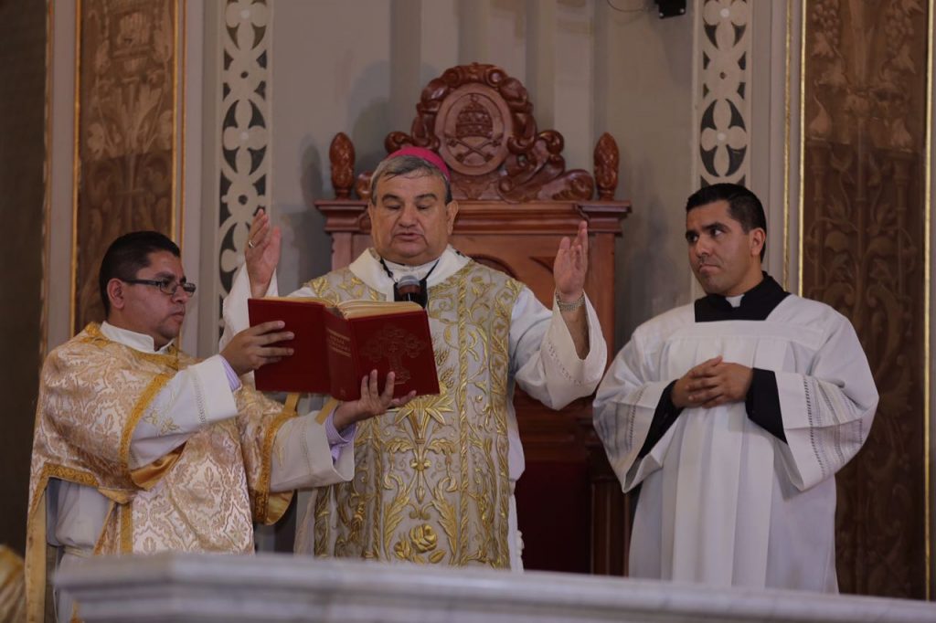 El arzobispo de la Arquidiócesis de Morelia, Carlos Garfias Merlos, confirmó que el Consejo Interreligioso, integrado por iglesias evangélicas y la comunidad eclesial, conformaron un protocolo para la apertura del culto público y actividades religiosas en Michoacán