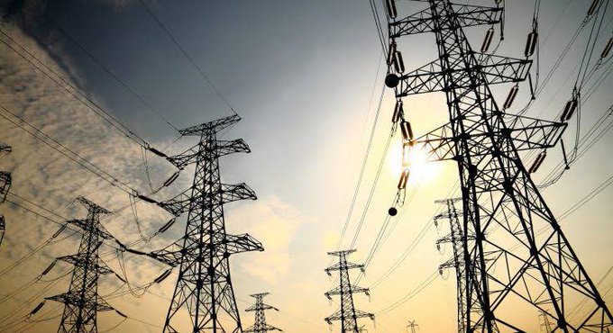 Combatirá Cofece por vía legal política eléctrica de AMLO
