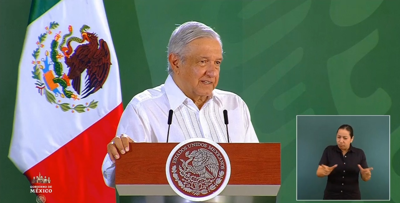 Descarta AMLO renuncia de titular de Semarnat