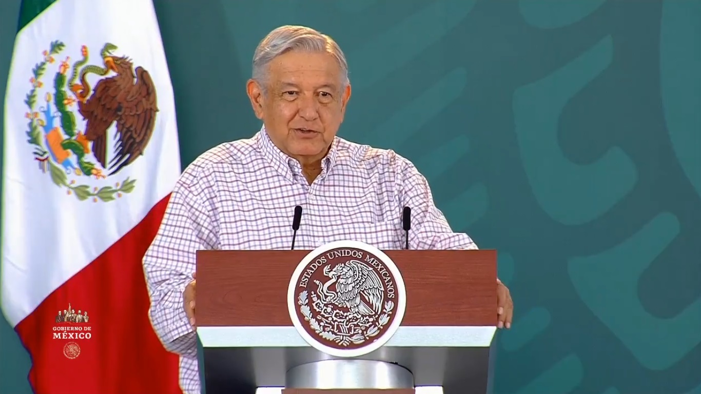 AMLO ve posible consulta para juzgar a expresidentes