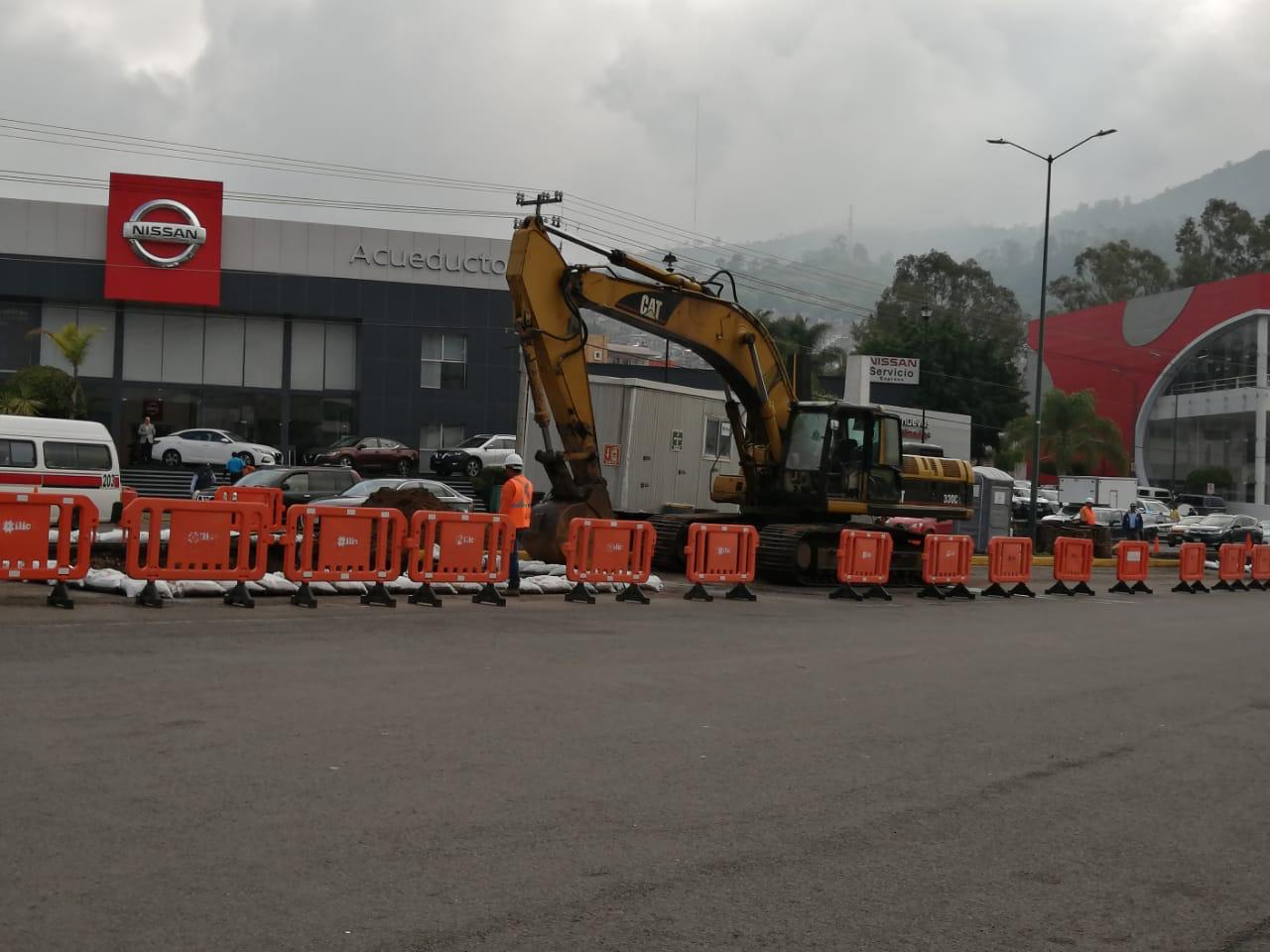 Por daño a colector pluvial, clausuran obra Mil Cumbres