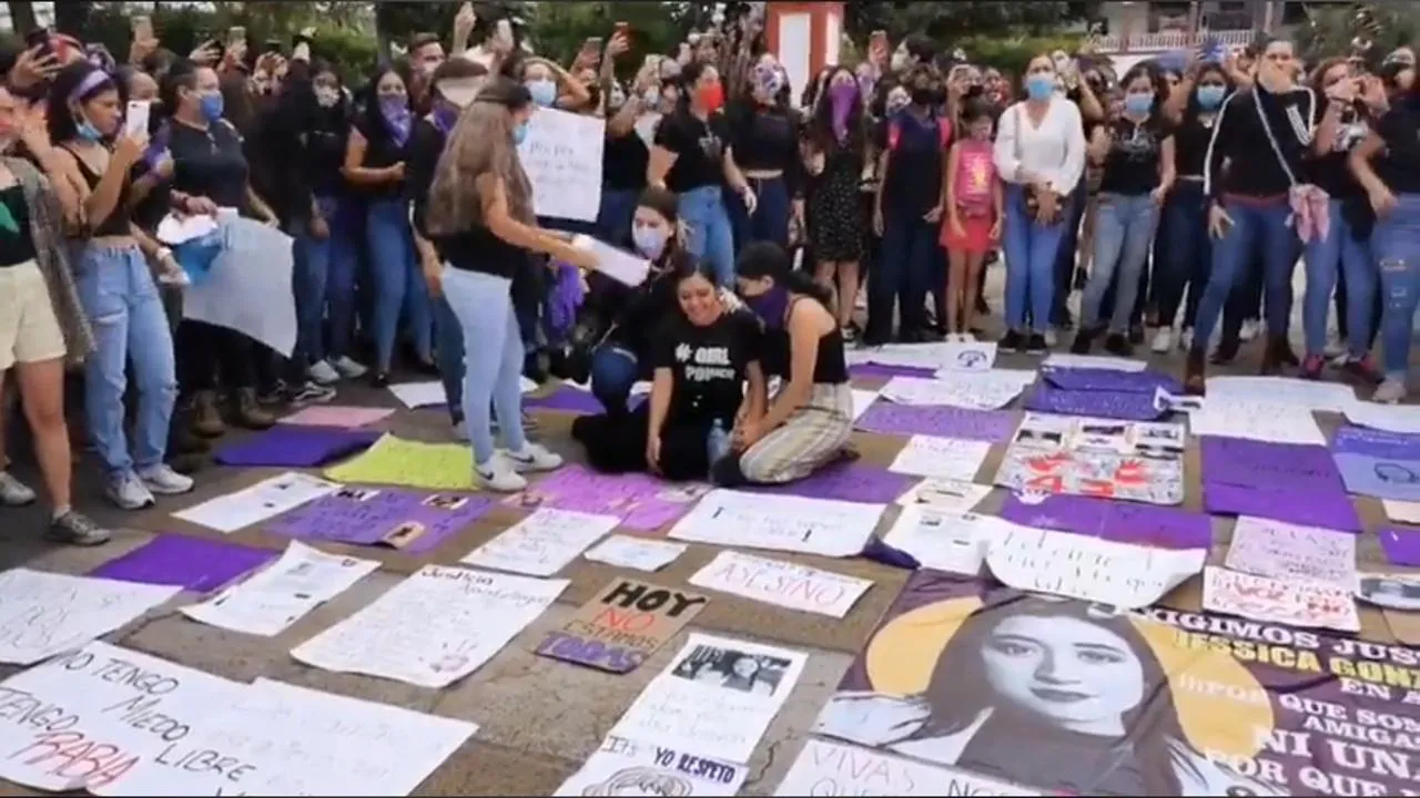 Continúan protestas para exigir justicia por Jessica; Apatzingán clamó cese a la violencia