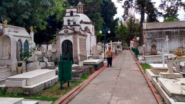 Aumentan cremaciones en panteones de Morelia