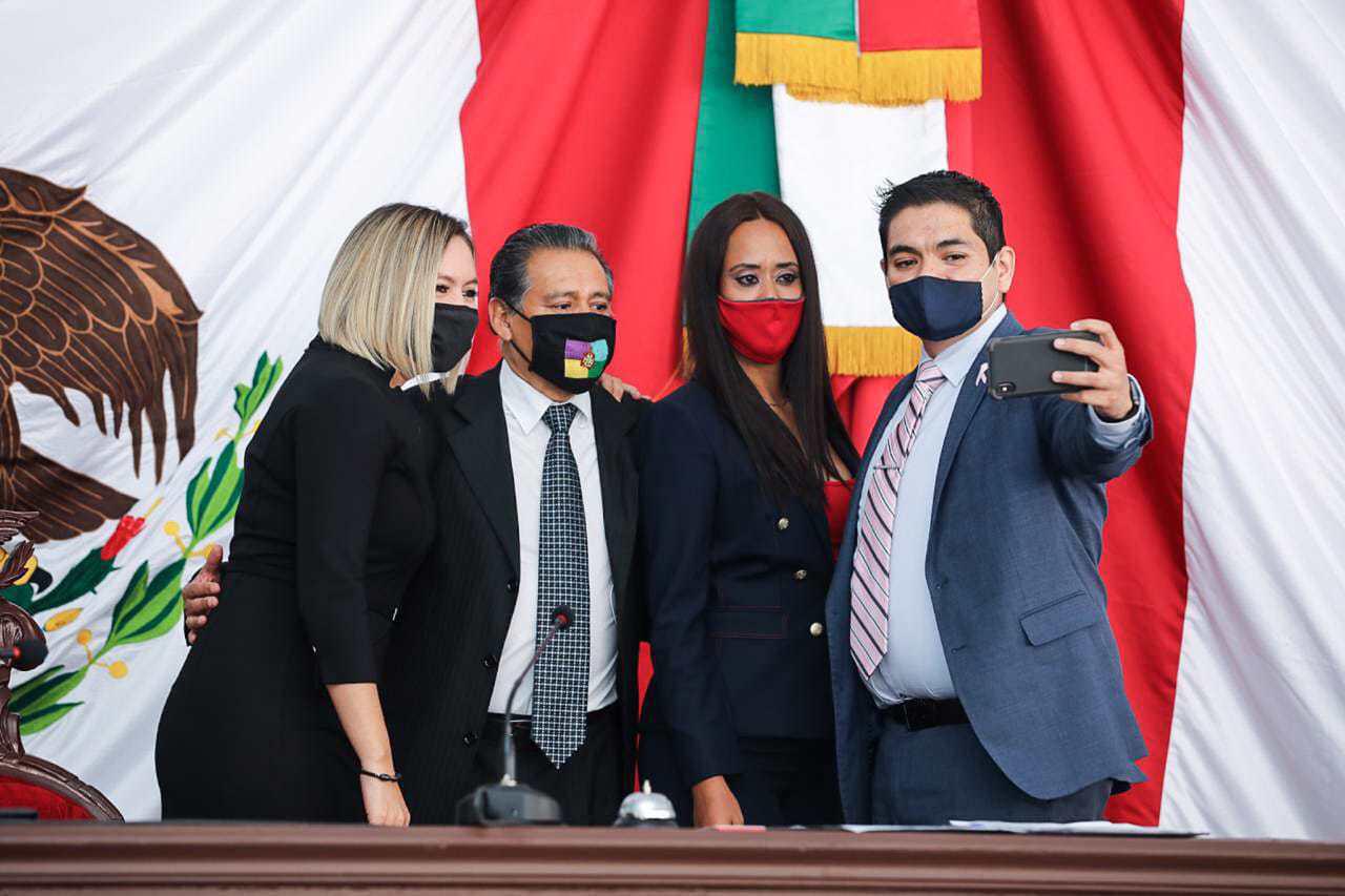 Dirige sesión ordinaria en calidad de vicepresidente de la Mesa Directiva del Congreso de Michoacán y el congreso reafirma inclusión