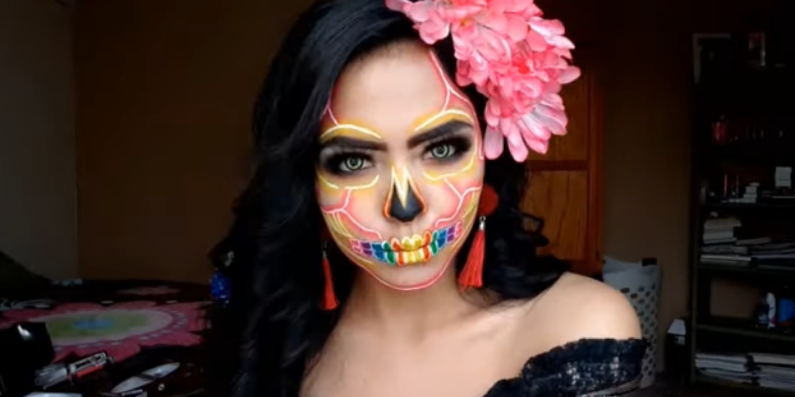 Maquíllate como catrina en esta temporada