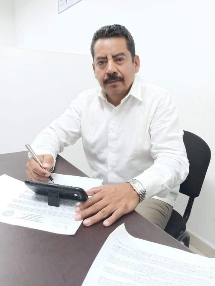 Ángel Custodio propone dar certeza jurídica a trabajadores del estado