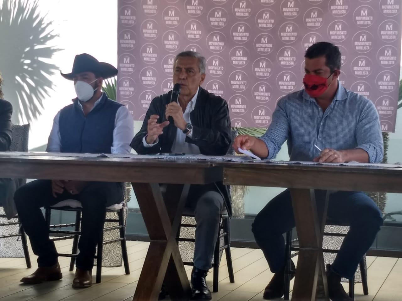Cristóbal Arias se siente seguro de ser el candidato de Morena a la gubernatura