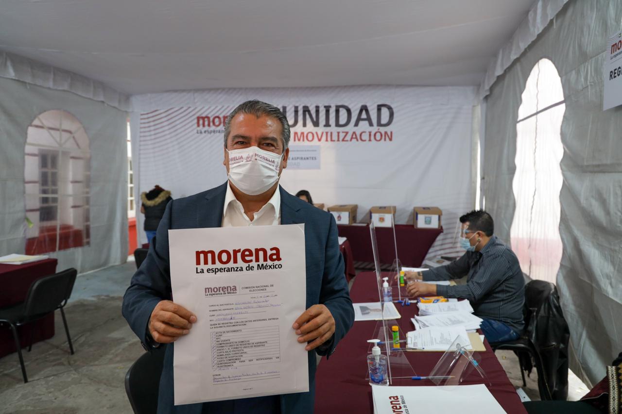 Se registra Raúl Morón como precandidato