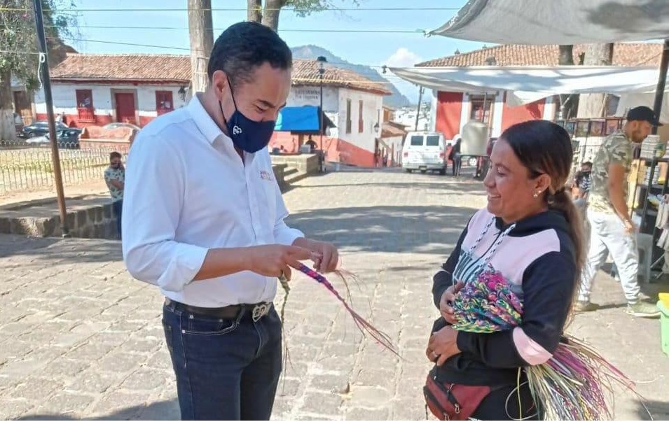 Urgente rescatar a artesanos del juguete