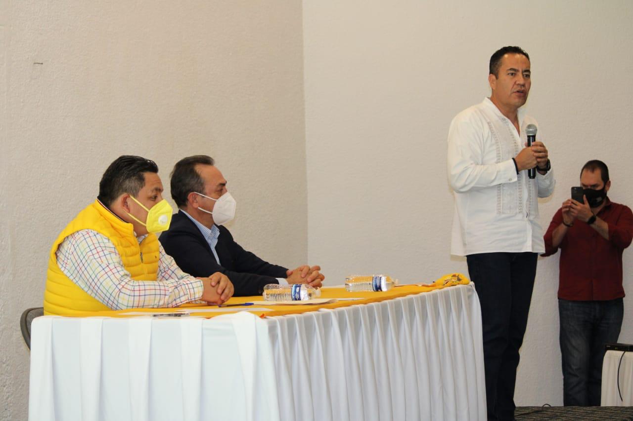 Designación de Carlos Herrera no fue a través de pago cuotas