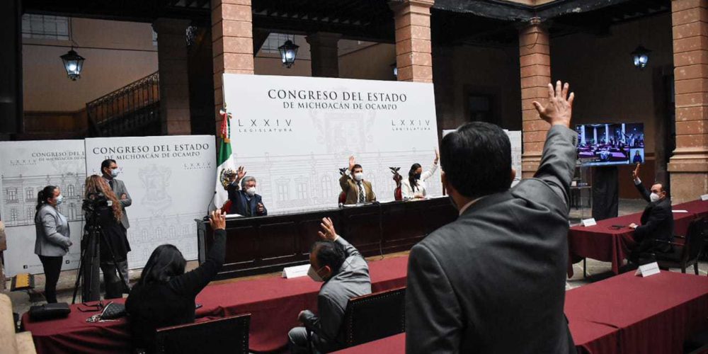 Diputados esperarían hasta el último momento para pedir licencia