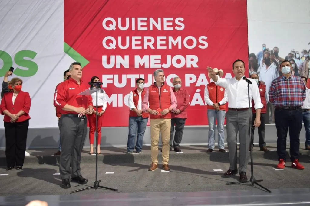 Oficial Carlos Herrera es candidato del PRI al gobierno de Michoacán