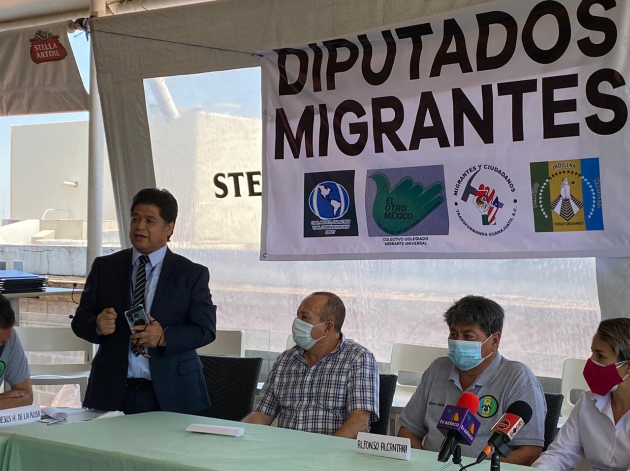 Migrantes exigen diputaciones federales