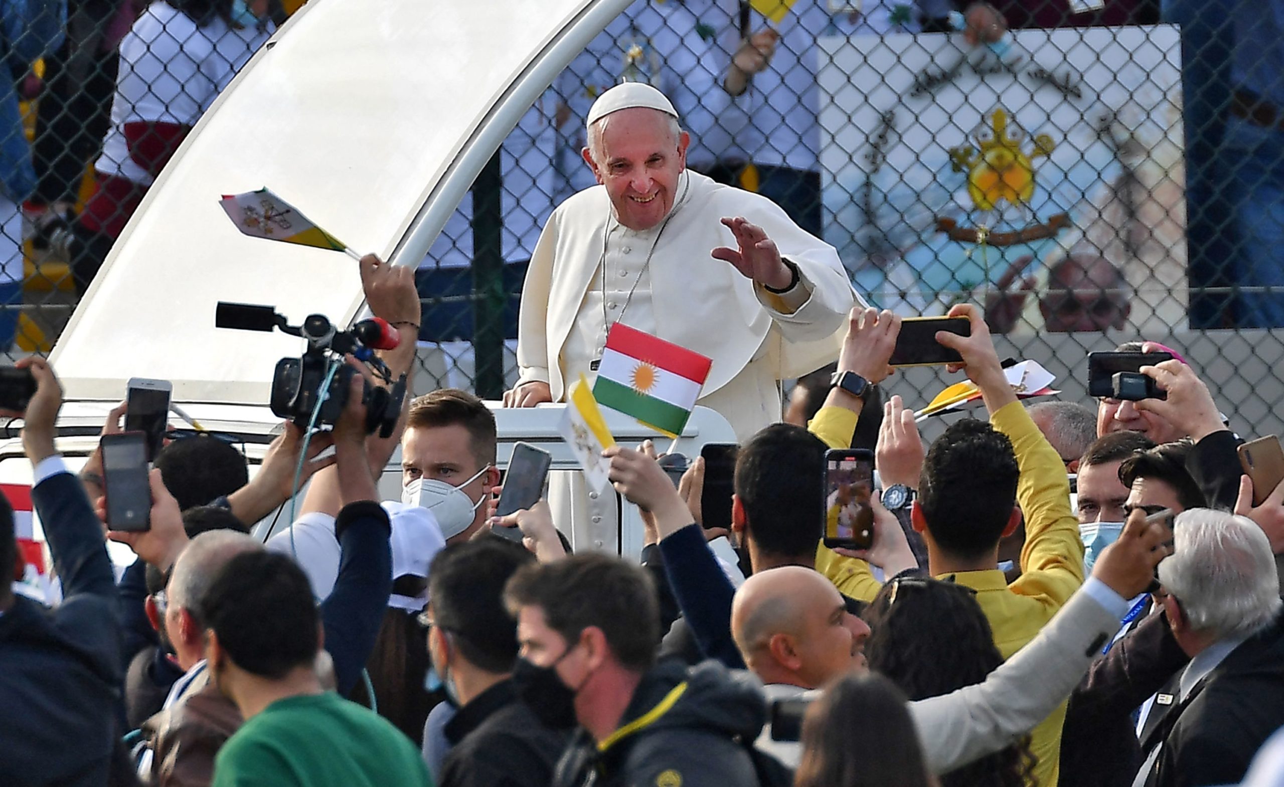 Reclama el Papa respeto y protección para las mujeres