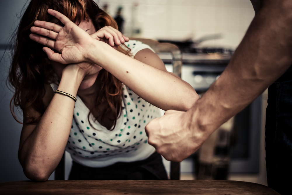 Violencia contra mujeres problema de salud pública Iglesia Católica