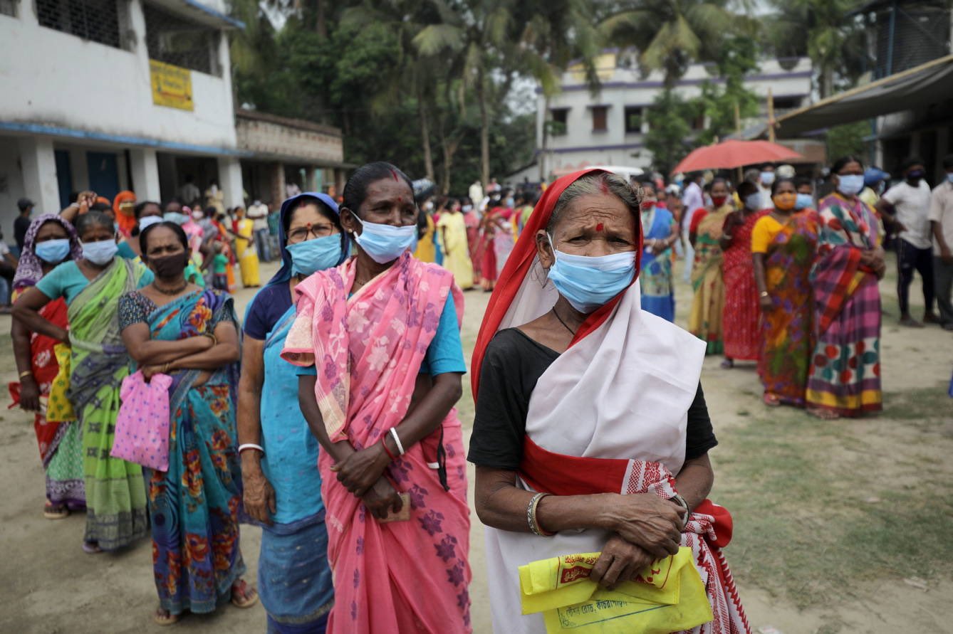 India registra más de 349 mil nuevos contagios de Covid en un día