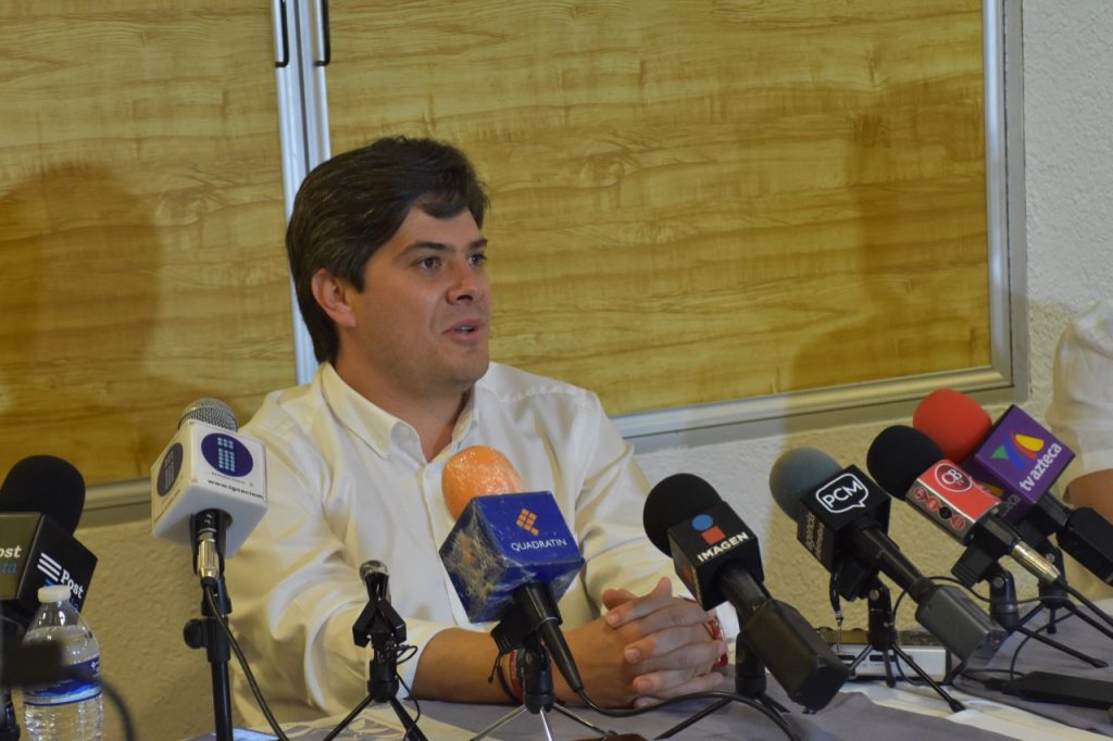 Lalo Orihuela deja candidatura por congruencia