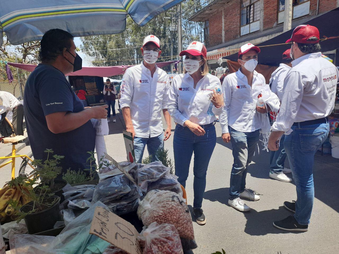 Pérez Negrón candidato de escritorio