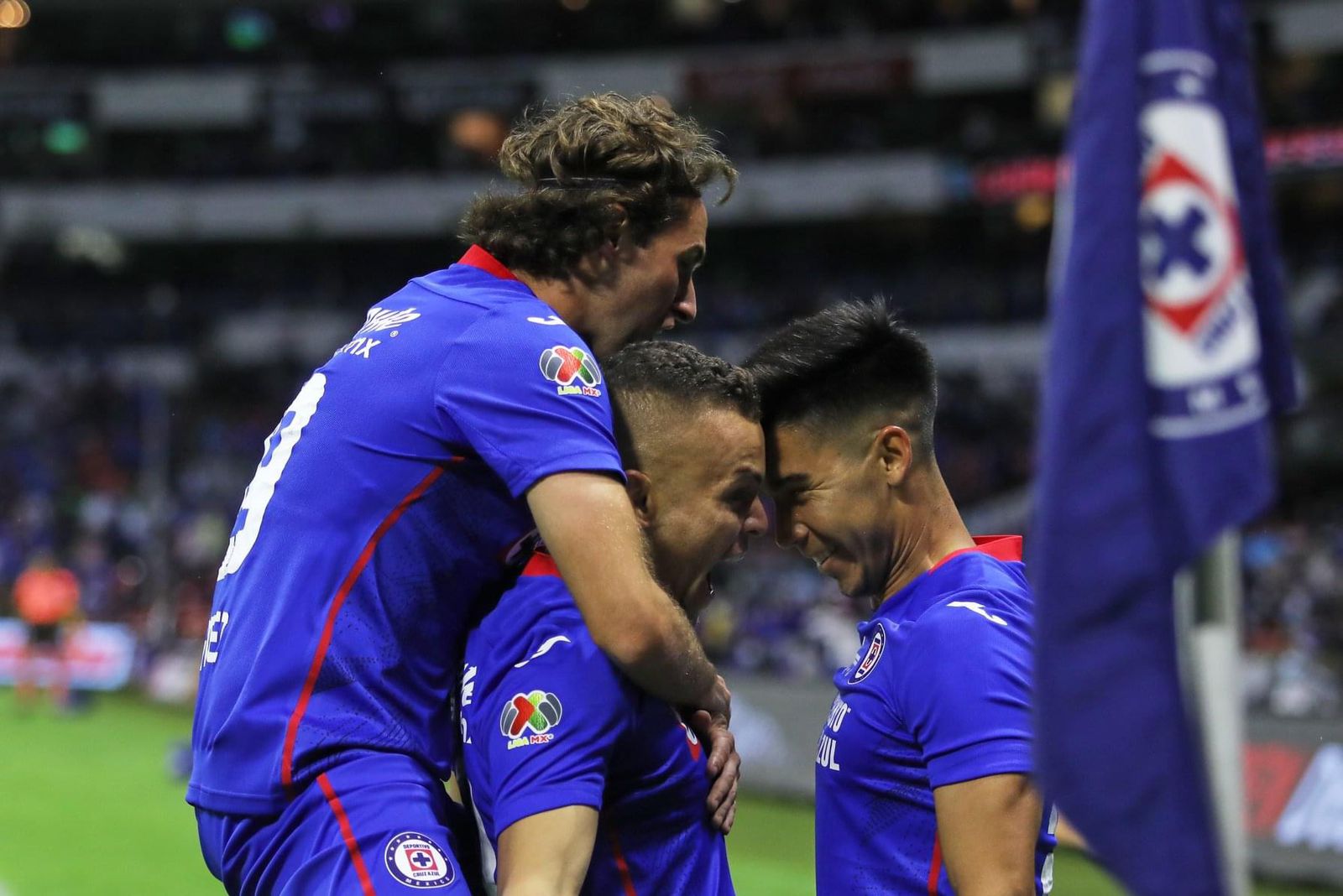 23 años después ¡Cruz Azul es campeón!