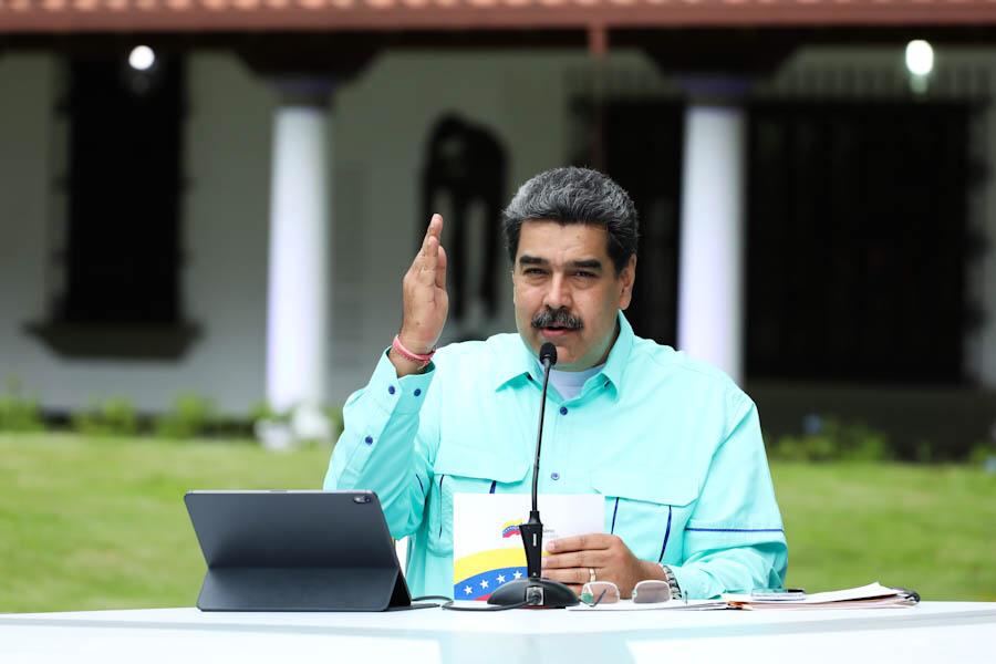 Anuncia Maduro nueva fase de inmunización tras arribo de vacunas chinas