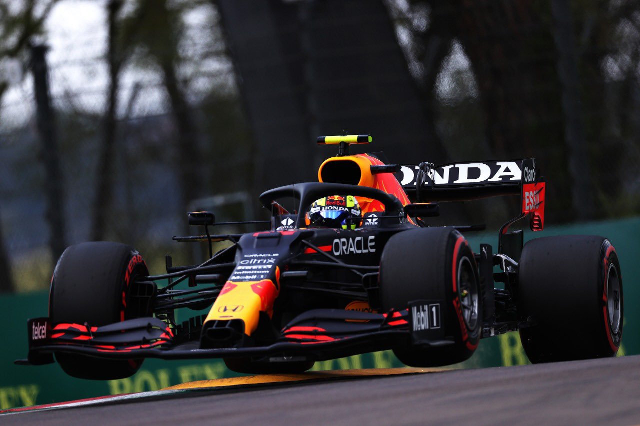 Finaliza Checo Pérez en cuarto lugar en Portugal