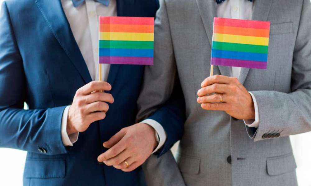 Sacerdotes de Alemania dan respaldo a comunidad LGBT