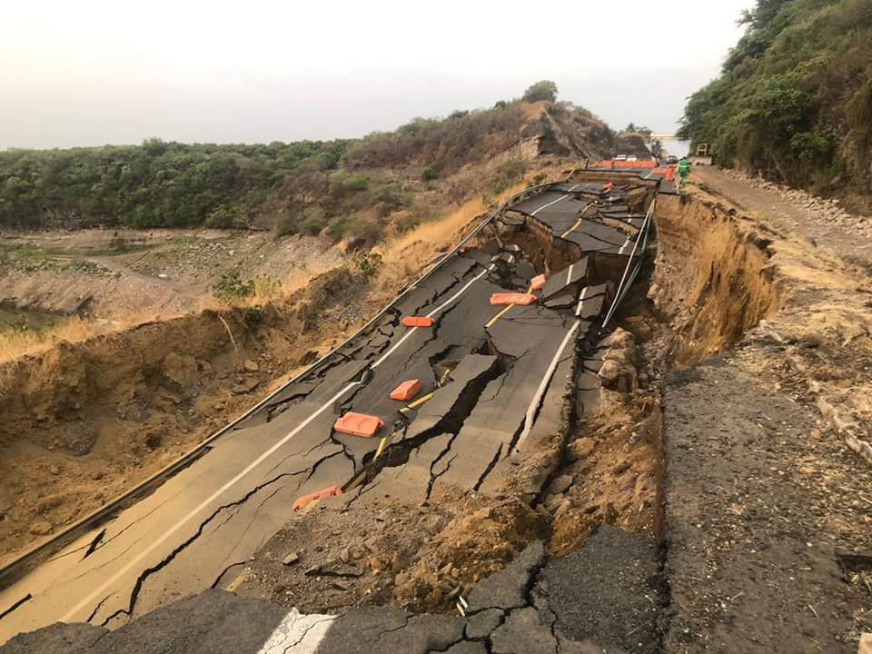 carril alterno Autopista Siglo XXI