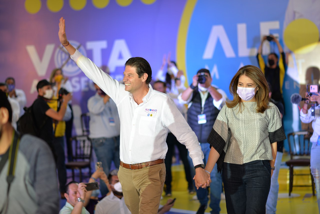 Alfonso Martínez en campaña