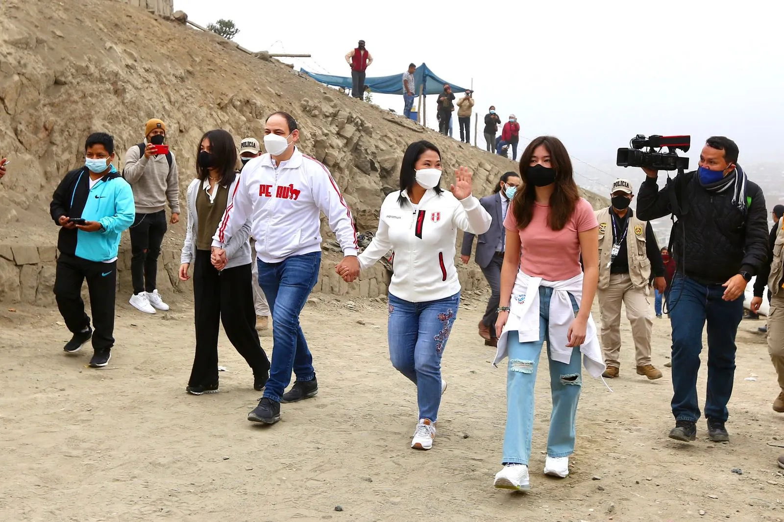 Denuncian fraude sistemático en elecciones de Perú