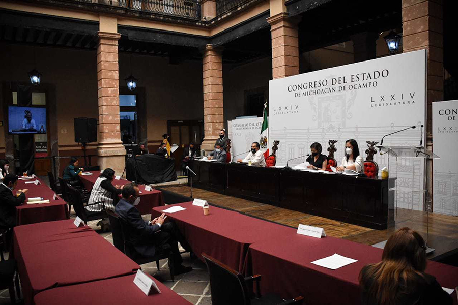 Diputados locales remiten al archivo definitivo diversas comunicaciones