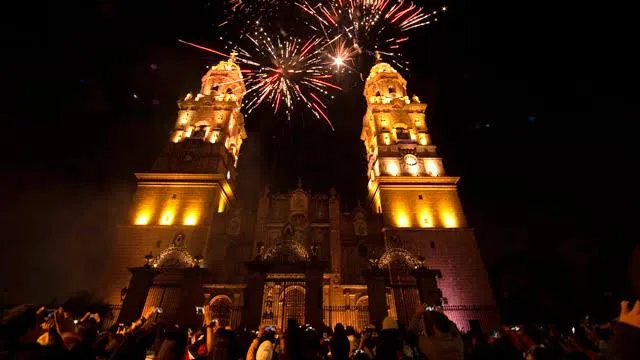 Encendido de Catedral y Videomaping, aún sin fecha de retorno pese a bandera verde en Morelia