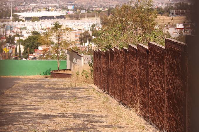 Retiran 7 obstáculos de vialidades en Morelia