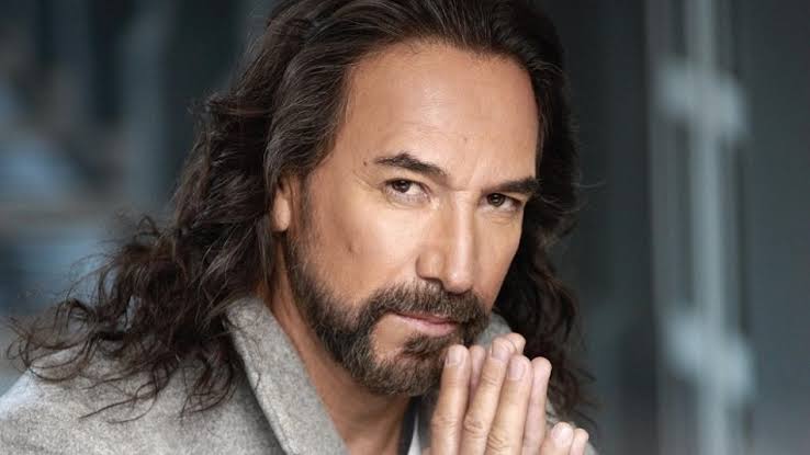 Yo me sumo a todo lo que es amor Marco Antonio Solis sobre relaciones del mismo sexo