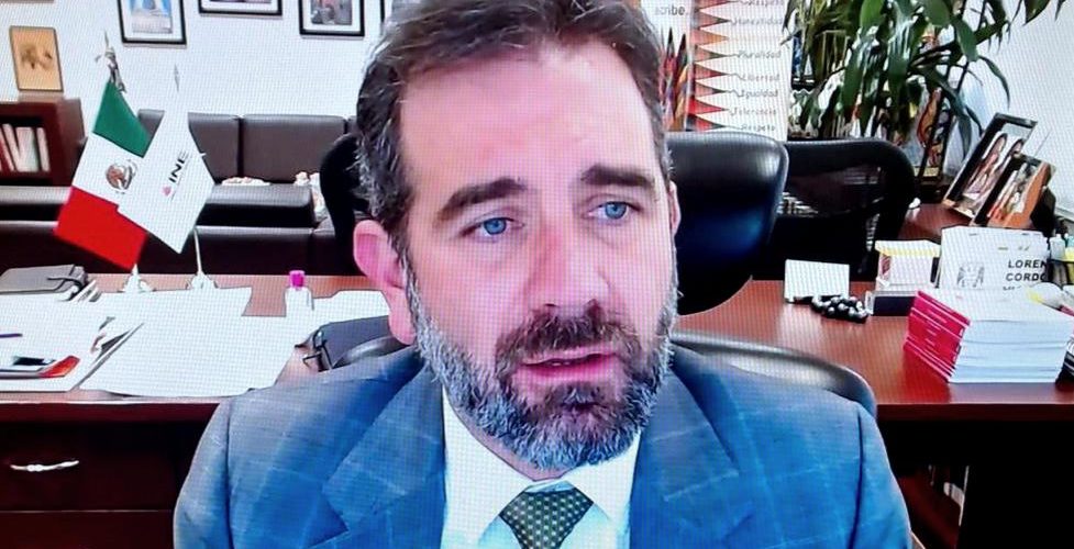 Acusa Lorenzo Córdova de ataques de AMLO contra INE